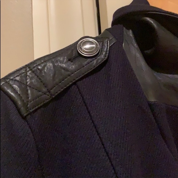 Burberry Navy and Black Coat - Picture 5 of 9